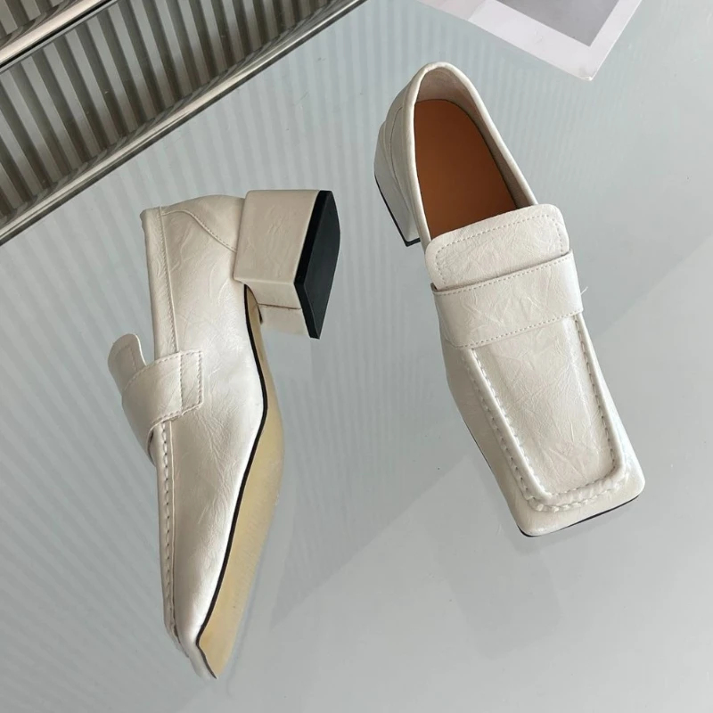 Damskie buty na obcasie typu c – Leatherwork Designs recenzja i cena