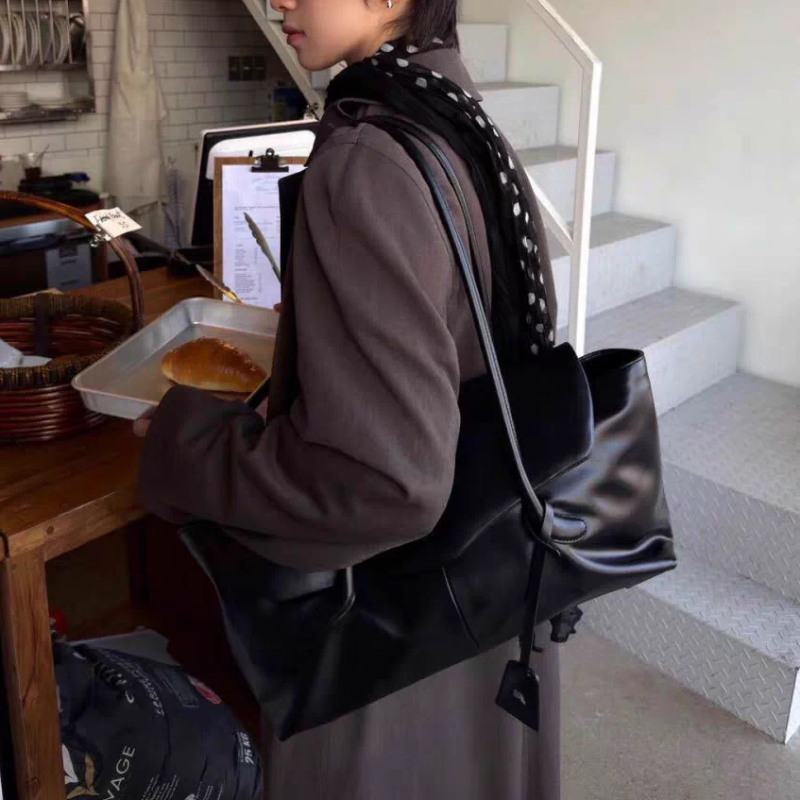 Markowe, eleganckie torby na r – Leatherwork Designs recenzja i cena