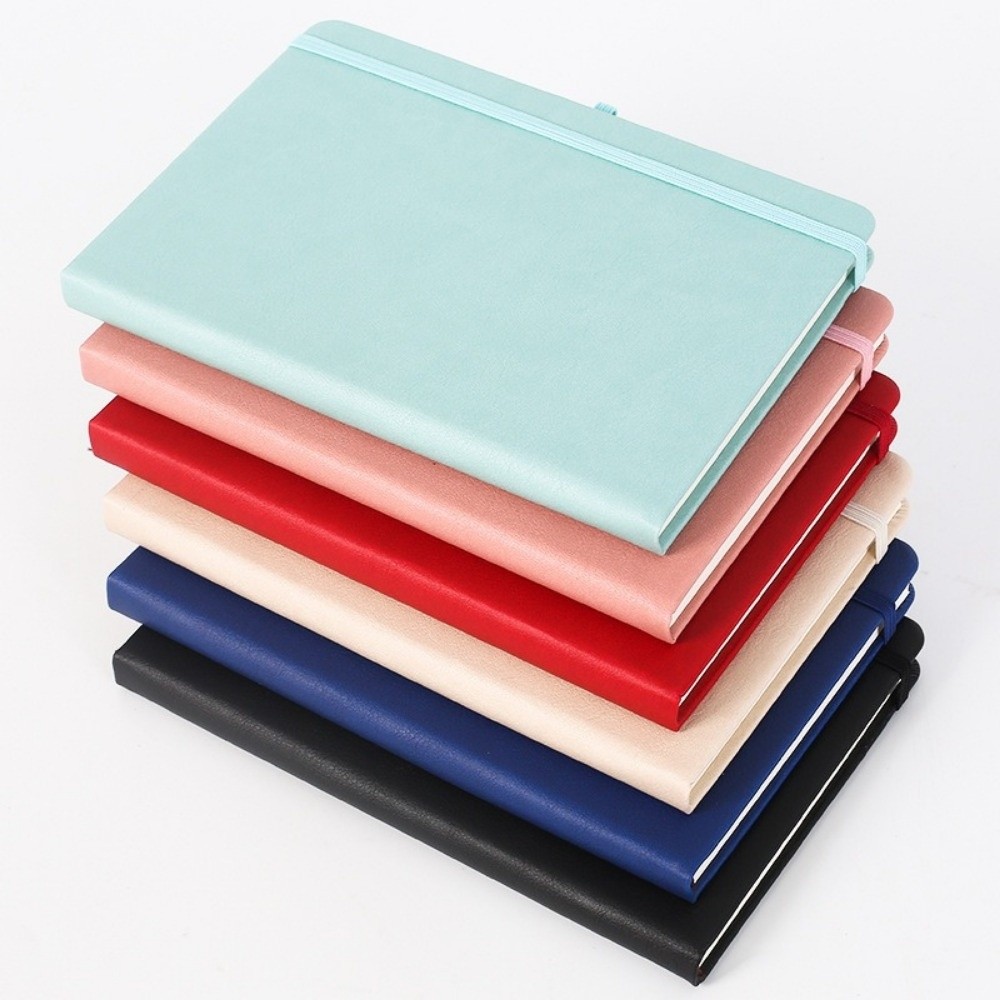 Małe, kieszonkowe notatniki z  – Leather Work Diary Covers recenzja i cena